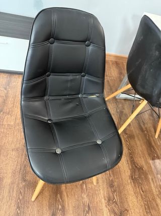 Sillas Eames (2) - Piel Sintética