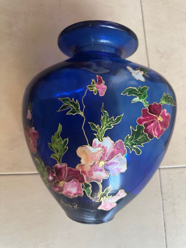 Jarrón azul de cristal pintado a mano