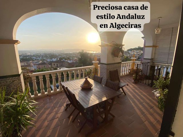 Agente Inmobiliario, ofrecemos esta Exclusiva Casa