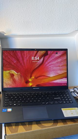 ASUS VivoBook 15 (i7-1255U) - Portátil
