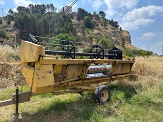 Cosechadora New Holland TC56