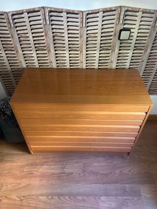 Cómoda madera dos cajones