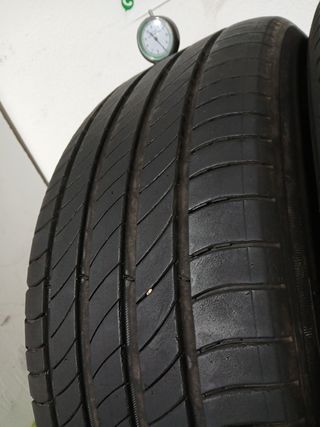 235 50 19 103V MICHELIN PRIMACY 4
