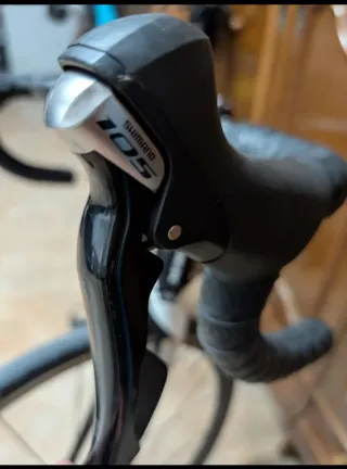 Bicicleta TREK Madone 2.1