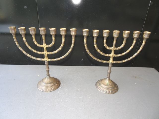 Candelabros Judio Menora en Bronce,pareja.