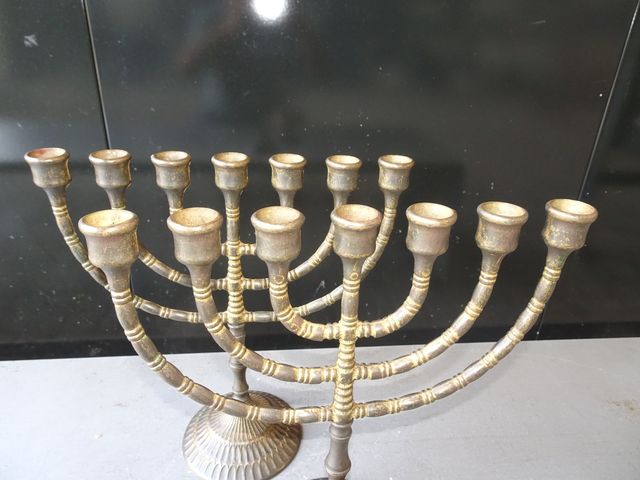 Candelabros Judio Menora en Bronce,pareja.