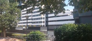 Nave industrial en venta en Berruguete en Madrid