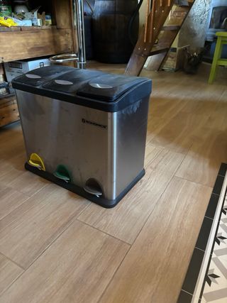 Papelera reciclaje 3 cubos