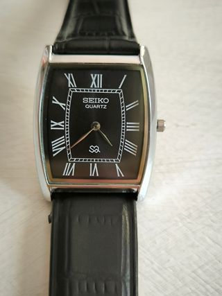 Reloj Seiko Tank Cuarzo - Negro y Plata