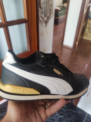 Zapatillas Puma ST Runner - Negras y Blancas