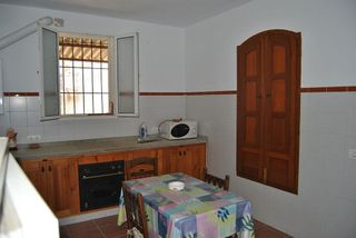 Edificio en venta en Jimena de la Frontera