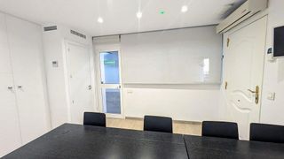 Local comercial en venta en Las Lagunas en Mijas