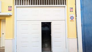 Local comercial en venta en Las Lagunas en Mijas