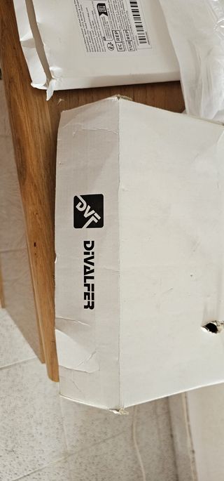 Manilla dorada Dvalfer 910 — Nueva con placa