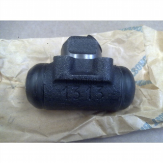 Cilindro rueda delantero RENAULT 6 Primera