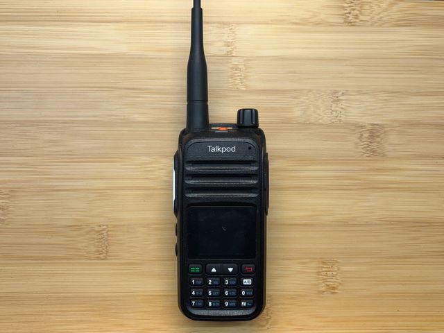 Talkpod A36 Plus: Walkie Talkie VHF/UHF FM/AM 5W