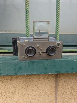 Cámara estereoscópica Gallus Antigua