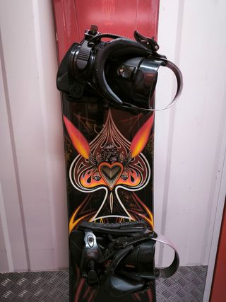 Tabla snowboard 151cm poco usada.