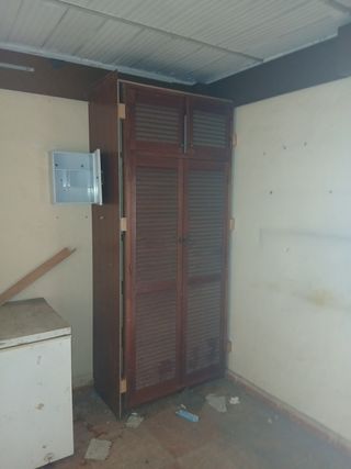 Ropero madera - 2 puertas