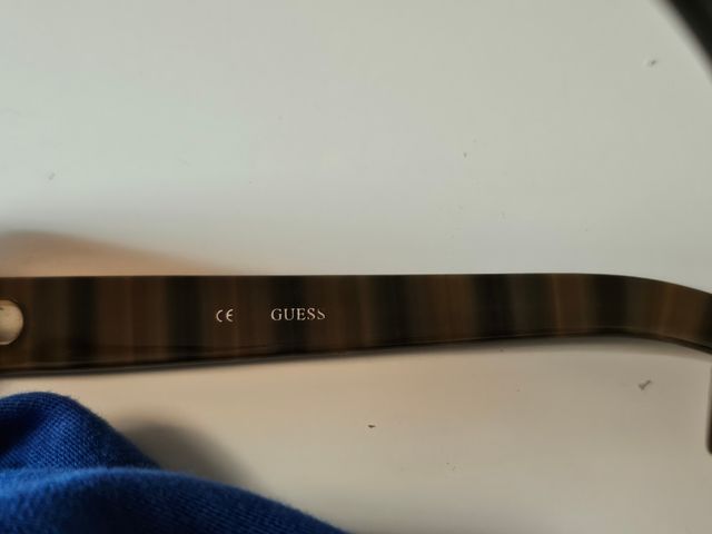 Gafas sol Guess - Marrón