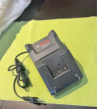 Taladro ASB 420 + BASE CARGA BOSCH