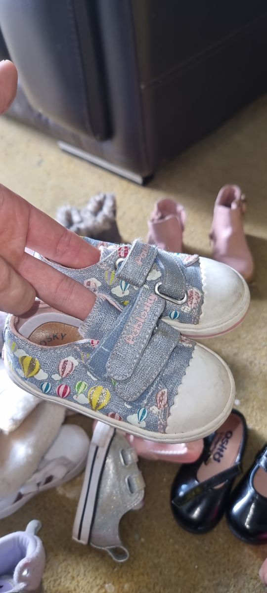 Lote Zapatillas niña 19-21
