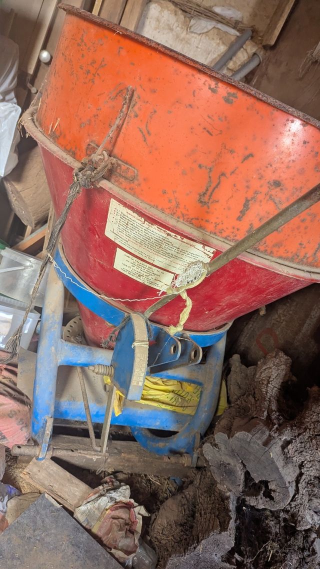 Abonadora 500kg - sembradora