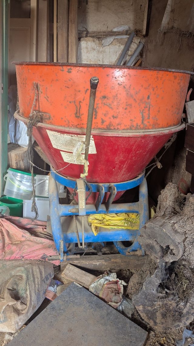 Abonadora 500kg - sembradora