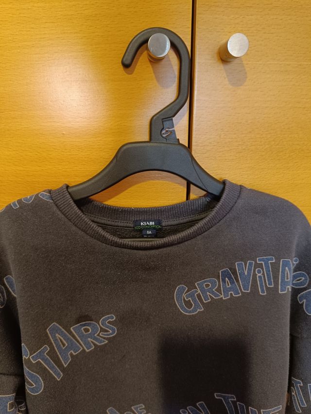 Sudadera Kiabi niño 8 años - Espacial
