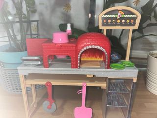 Pizzeria de Barbie en buen estado con plastelina