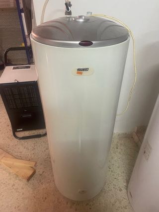 Termo eléctrico Cointra 150L