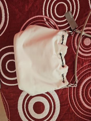 Bolso Parfues color crudo con Corea ajustable tela