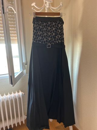 Vestido negro palabra de honor