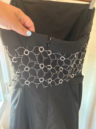 Vestido negro palabra de honor