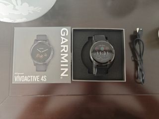 Garmin Vivoactive 4S - Reloj deportivo negro