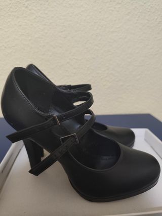 Zapatos negros tacón mujer