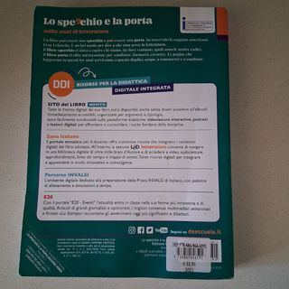 Lo specchio e la porta - Libro di Letteratura.