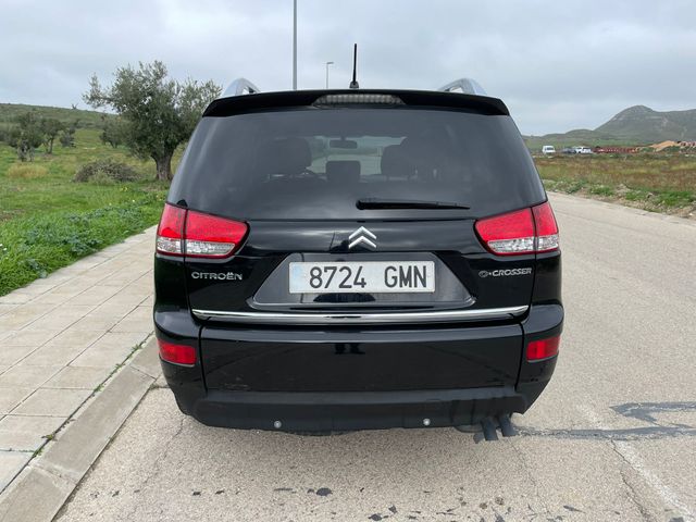 CITROËN C-CROSSER 2.2 HDi 7 Plazas 4x4 | Revisado