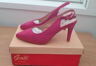 Tacones fucsia mujer