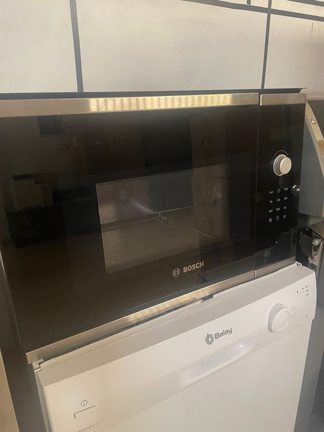 Microondas integrable Bosch