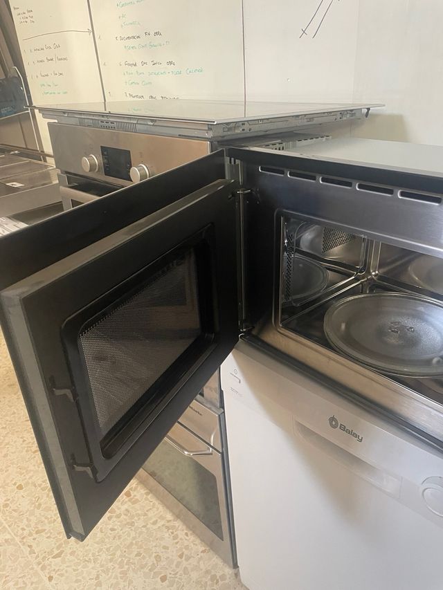 Microondas integrable Bosch
