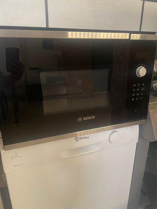 Microondas integrable Bosch
