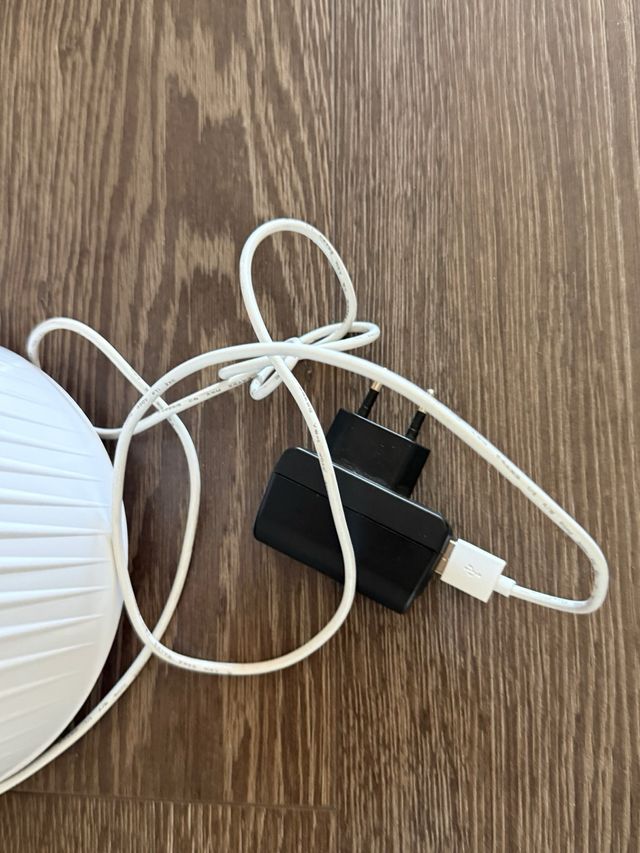 Purificador aire blanco y negro