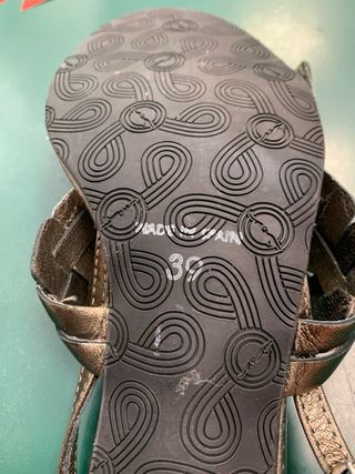 Sandalias cuero plata-bronce, talla 39