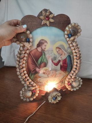 Retablo Sagrada Familia iluminado luz vintage
