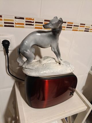 Galgo resina decoración
