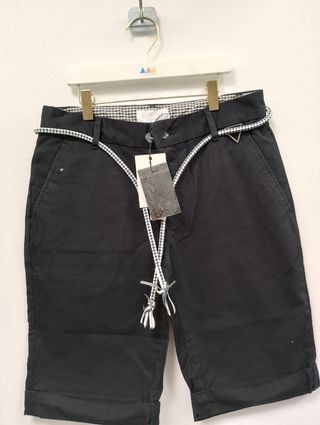 Shorts militares verde oliva