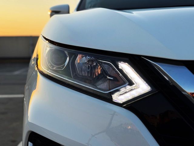 Nissan Qashqai 160cv DCT NCONNECTA con TECHO PANORÁMICO, NAVEGADOR...