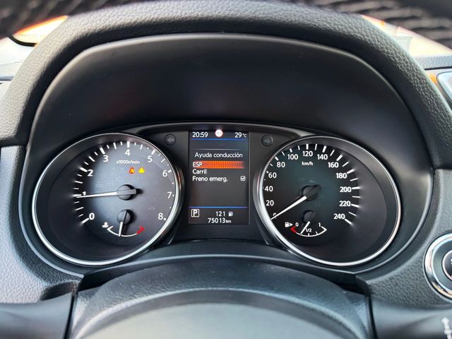 Nissan Qashqai 160cv DCT NCONNECTA con TECHO PANORÁMICO, NAVEGADOR...