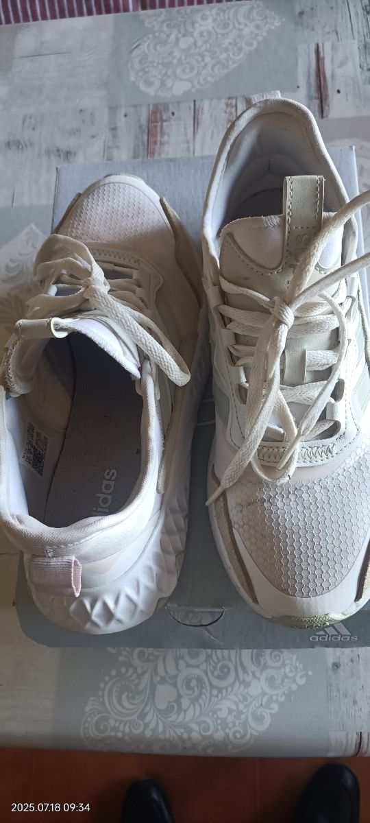 Adidas Futurepool 2.0 W - Scarpe